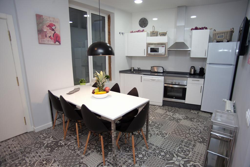Sol Gran Via Apartment มาดริด ภายนอก รูปภาพ